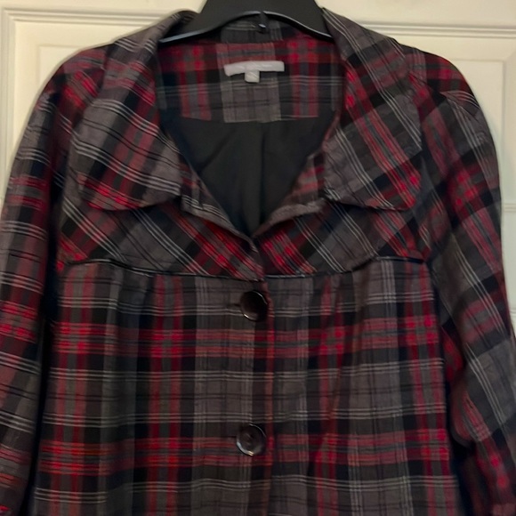 WOMEN’S PLUS SIZE BUTTON DOWN PLAID JACKET : SIZE 3X - Picture 3 of 4